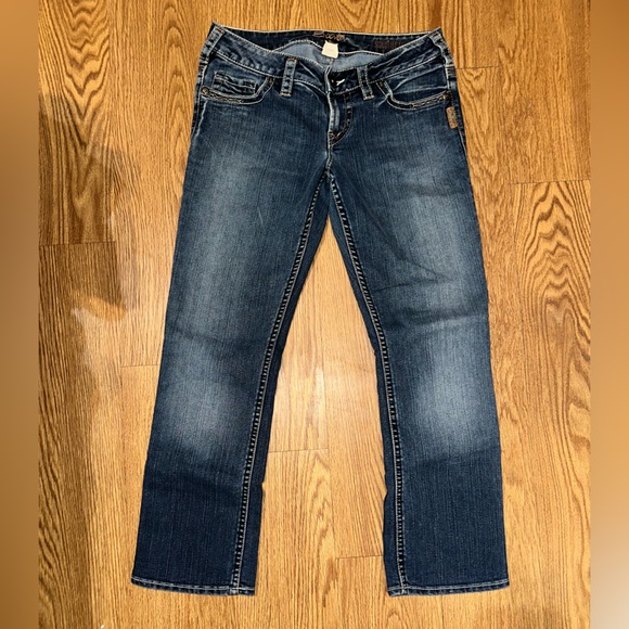 Silver Jeans size 27 x 26 ½ - Picture 1 of 7